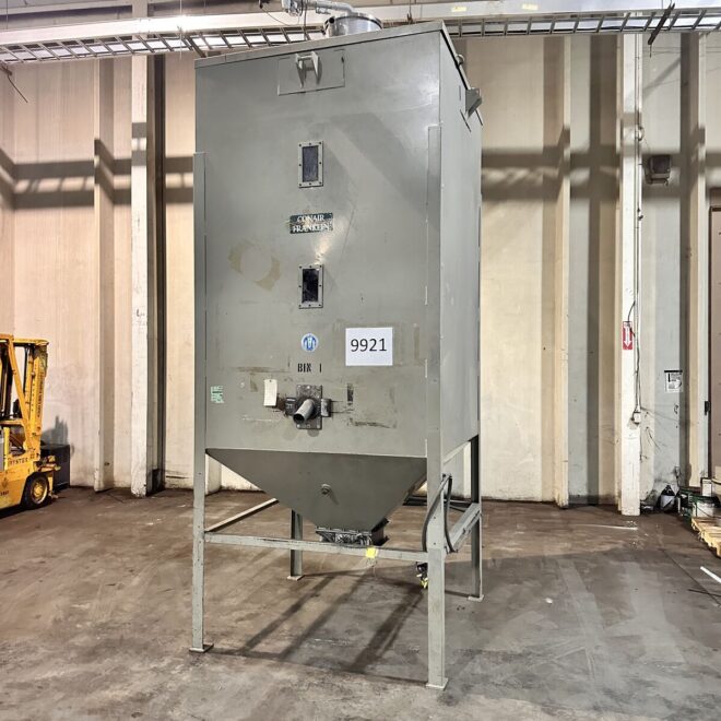 Conair 200 Cu/Ft Surge Bin with Vacuum Loader Hopper