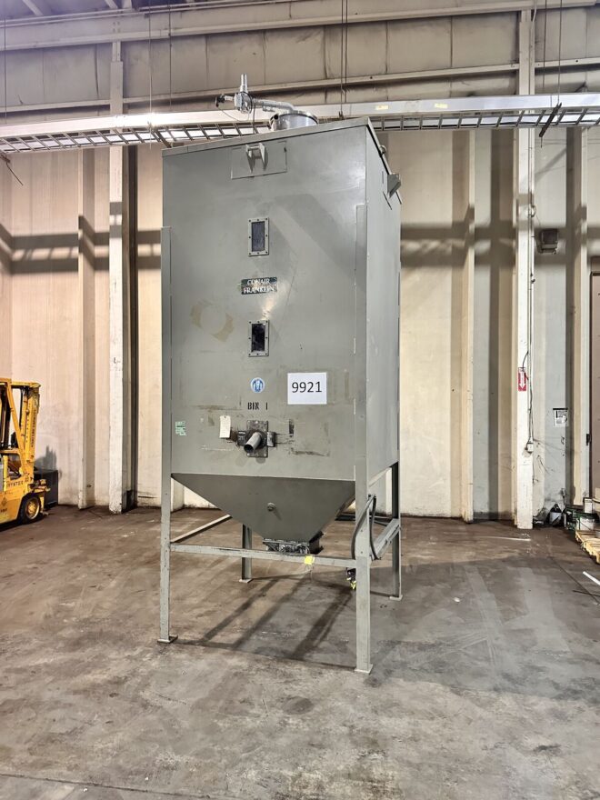 Conair 200 Cu/Ft Surge Bin with Vacuum Loader Hopper