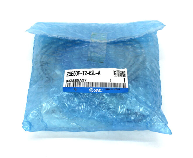 SMC ZSE50F-T2-62L-A Digital Pressure Switch NEW - Image 5
