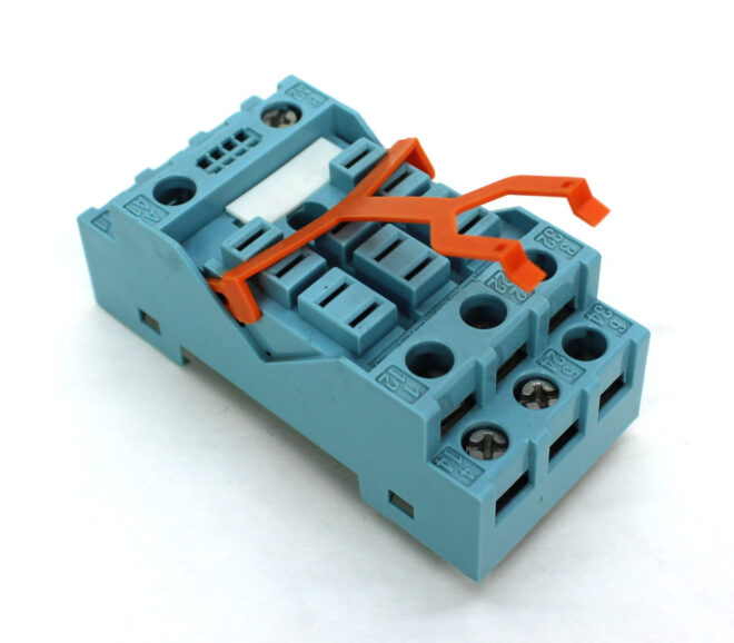 Releco S5-S Relay Base 10A 300V - Image 2