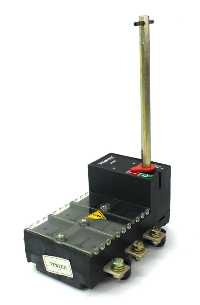 Siemens 3KA7114-3AA00 Disconnect Switch - Image 5