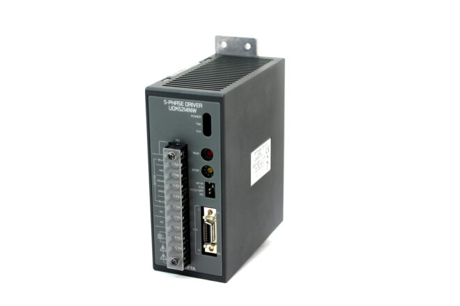 Oriental Motor UDK5214NW 5-Phase Driver, 200-230V