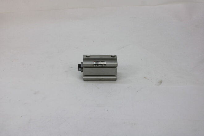SMC CDQ2D32-40DCZ-XC35 Compact Cylinder 32mm Bore 40mm Stroke - Image 2